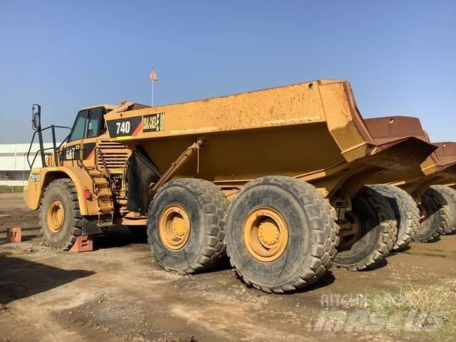 CAT 740 Rammestyrte Dumpere