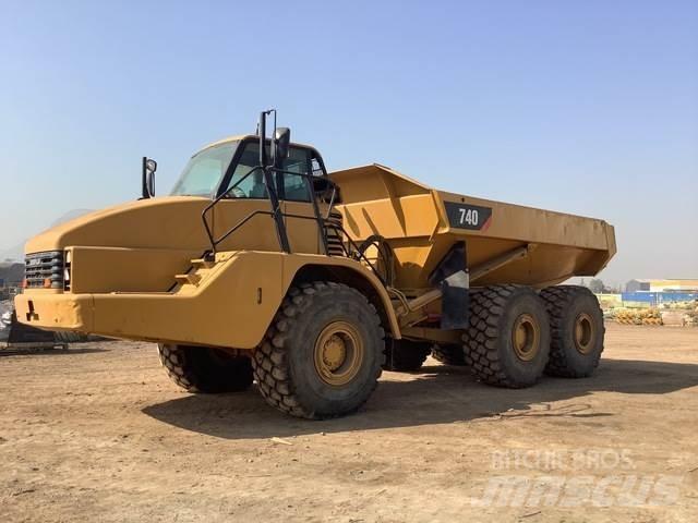 CAT 740 Rammestyrte Dumpere