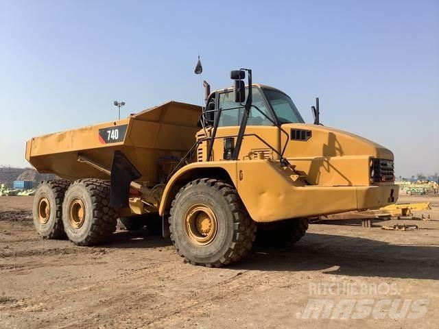 CAT 740 Rammestyrte Dumpere