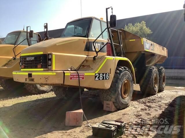 CAT 740 Rammestyrte Dumpere