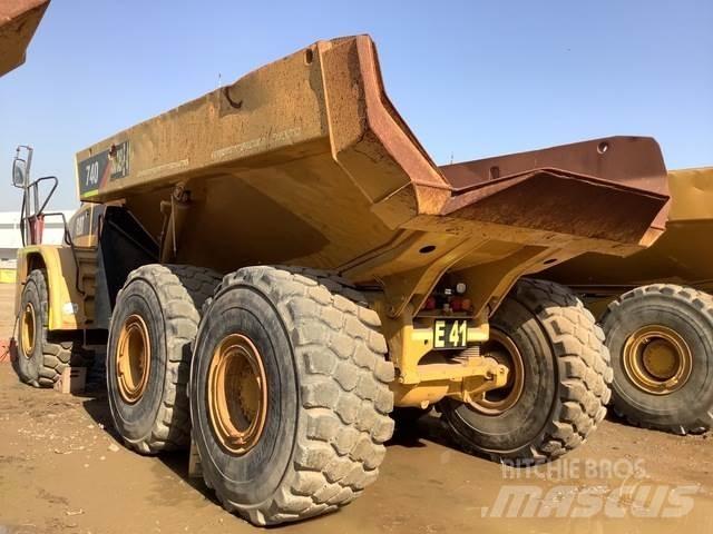 CAT 740 Rammestyrte Dumpere