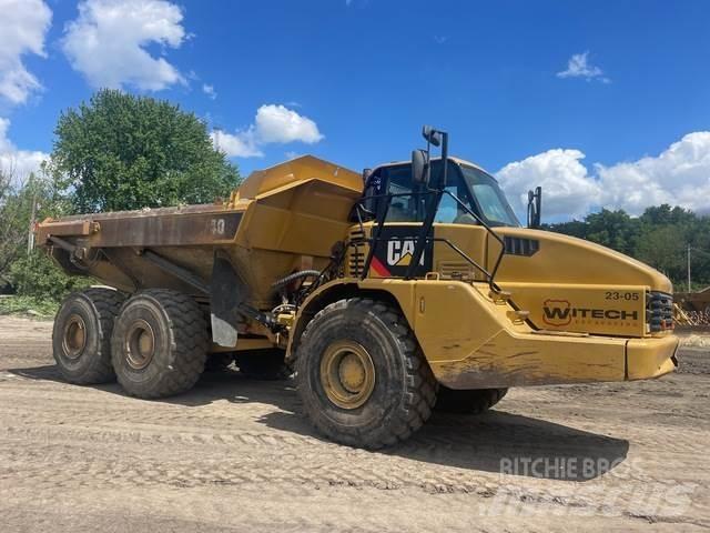 CAT 740 Rammestyrte Dumpere