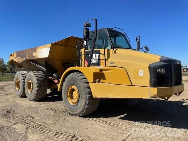 CAT 740B Rammestyrte Dumpere