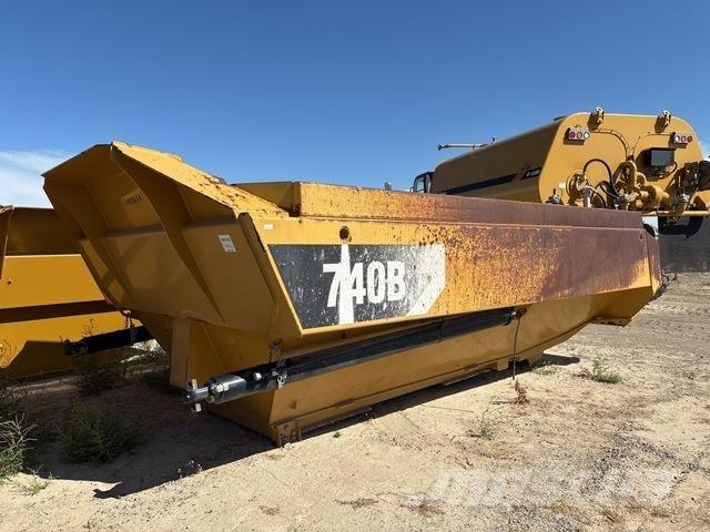 CAT 740B Transport - Annet
