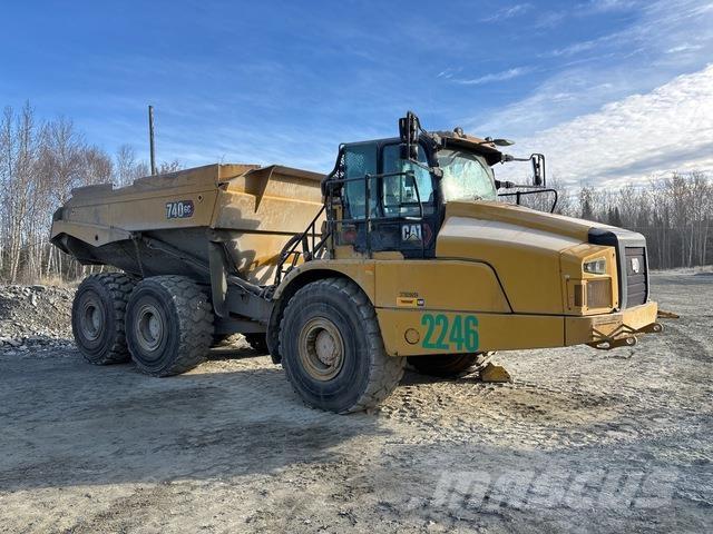 CAT 740GC Rammestyrte Dumpere