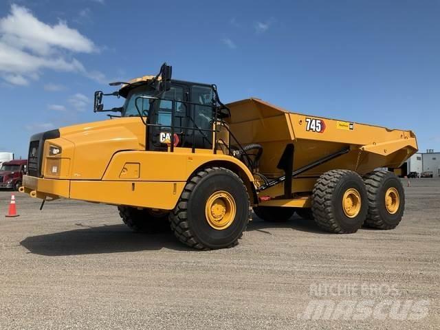 CAT 745 Rammestyrte Dumpere