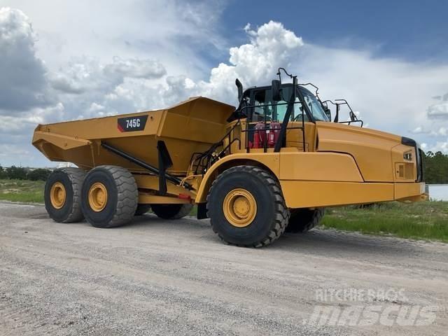 CAT 745C Rammestyrte Dumpere
