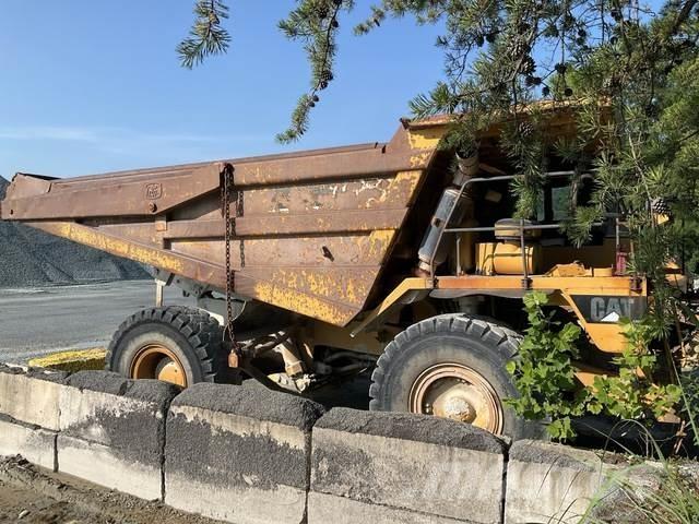 CAT 775D Rammestyrte Dumpere