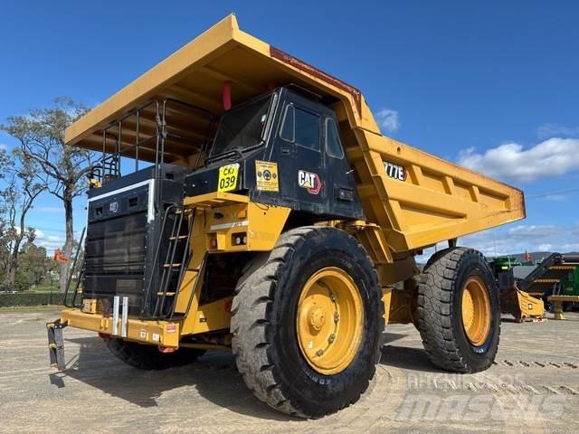 CAT 777 Rammestyrte Dumpere