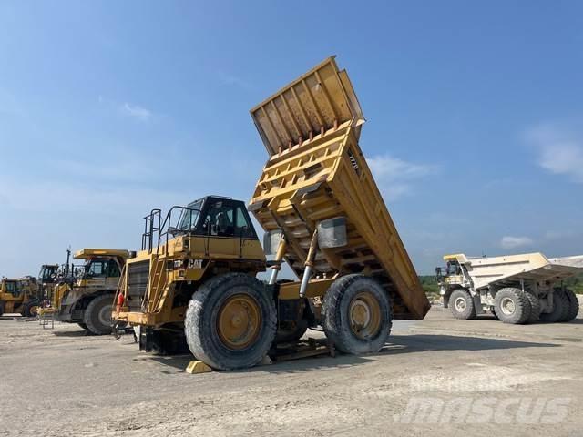CAT 777D Rammestyrte Dumpere
