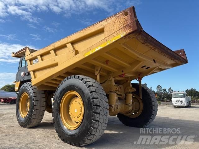 CAT 777E Rammestyrte Dumpere