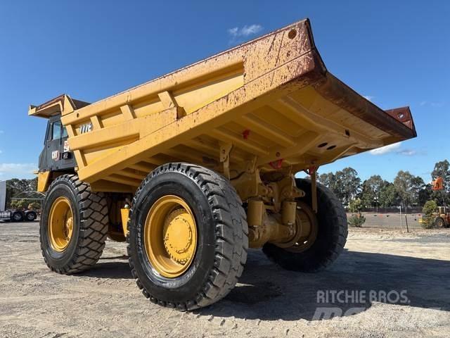 CAT 777E Rammestyrte Dumpere