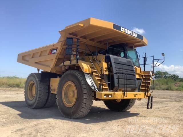 CAT 777F Rammestyrte Dumpere