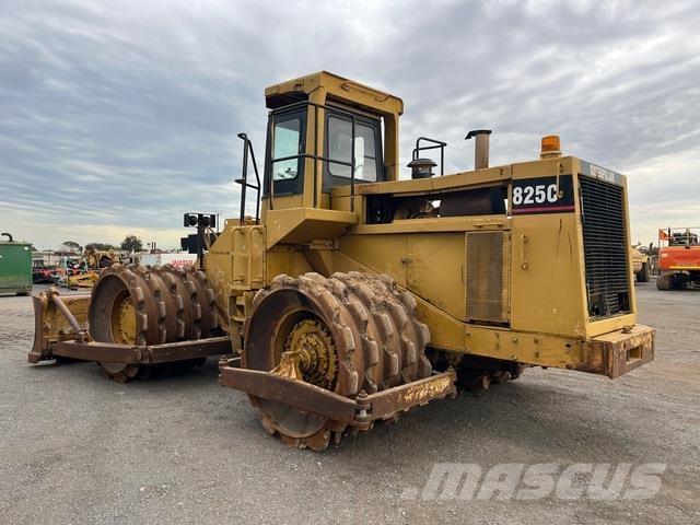 CAT 825C Hjullaster til komprimering