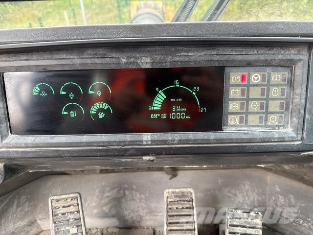 CAT 990 Hjullastere