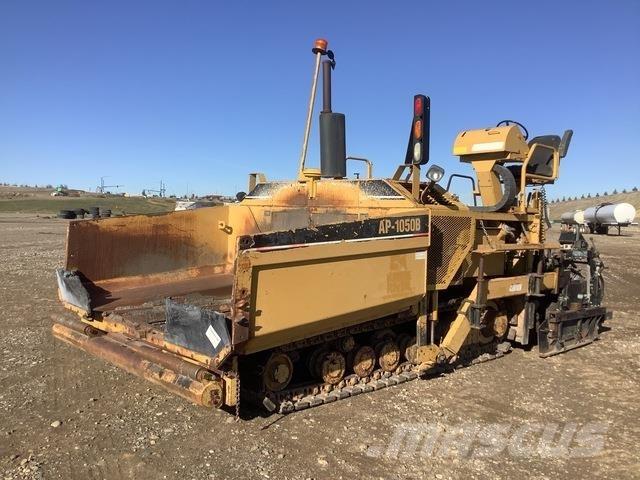 CAT AP-1050B Asfaltutleggere