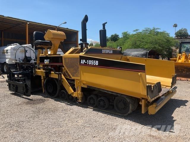 CAT AP-1055B Asfaltutleggere