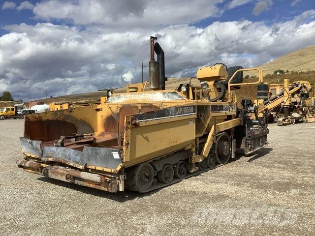 CAT AP-1055B Asfaltutleggere