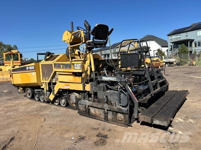 CAT AP-1055B Asfaltutleggere