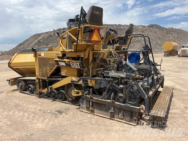 CAT AP1055D Asfaltutleggere