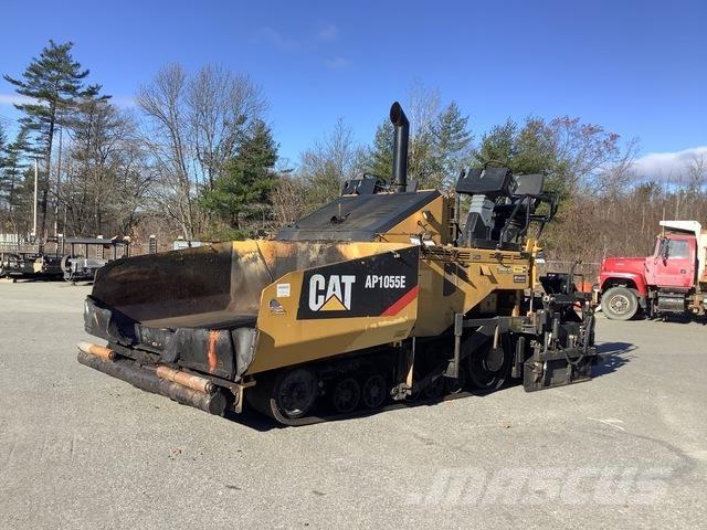 CAT AP1055E Asfaltutleggere