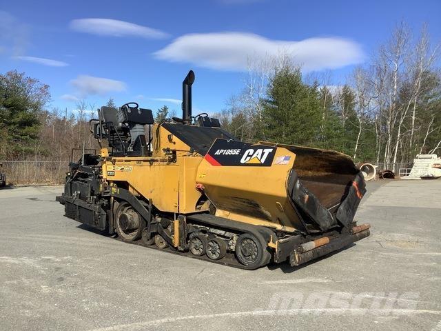 CAT AP1055E Asfaltutleggere