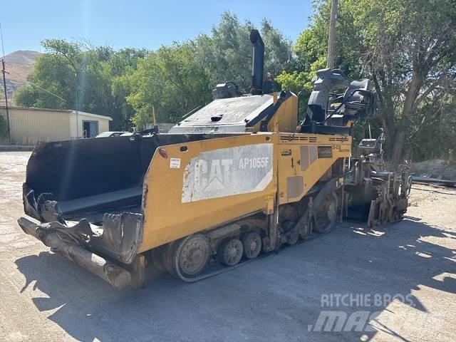 CAT AP1055F Asfaltutleggere