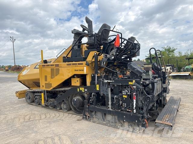 CAT AP1055F Asfaltutleggere
