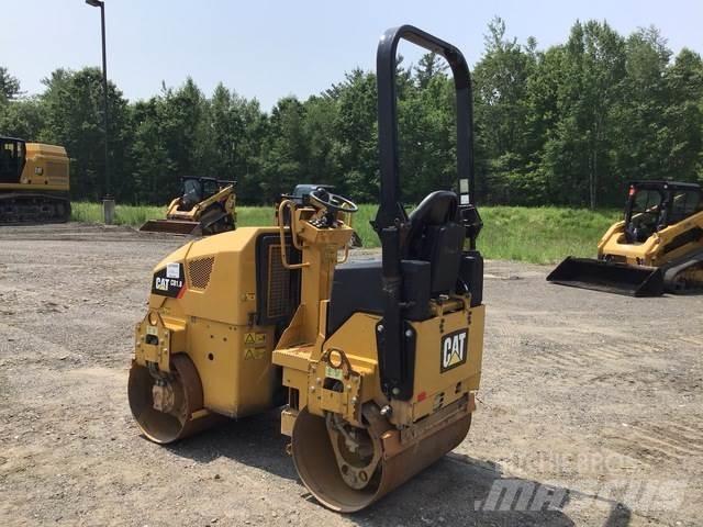 CAT CB1.8 Tandem Valser