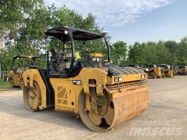CAT CB16 Tandem Valser