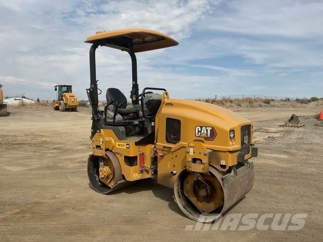 CAT CB2.7GC Tandem Valser