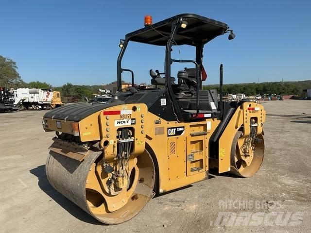 CAT CB44B Tandem Valser