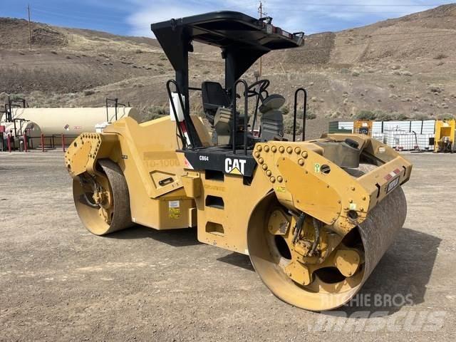 CAT CB64 Tandem Valser