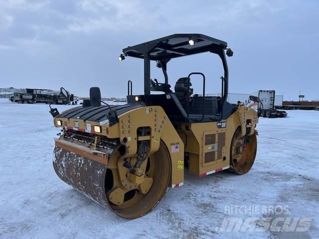CAT CB64B Tandem Valser