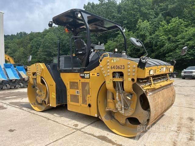 CAT CB64B Tandem Valser