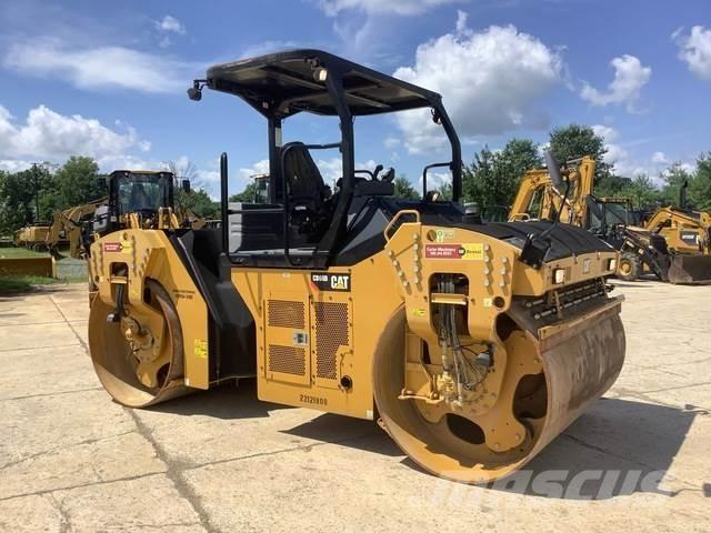 CAT CB66B Tandem Valser