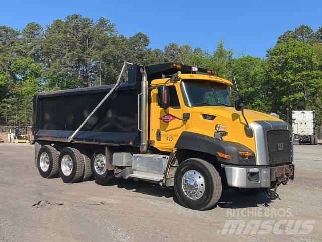 CAT CT660S Tippbil