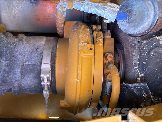 CAT D11 Dozere Beltegående