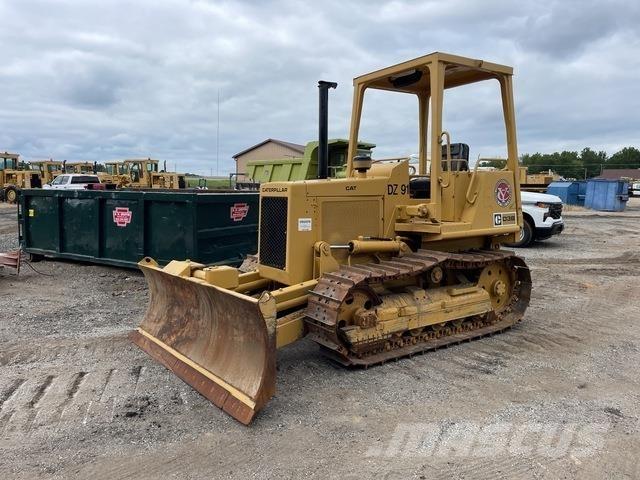 CAT D3B Dozere Beltegående