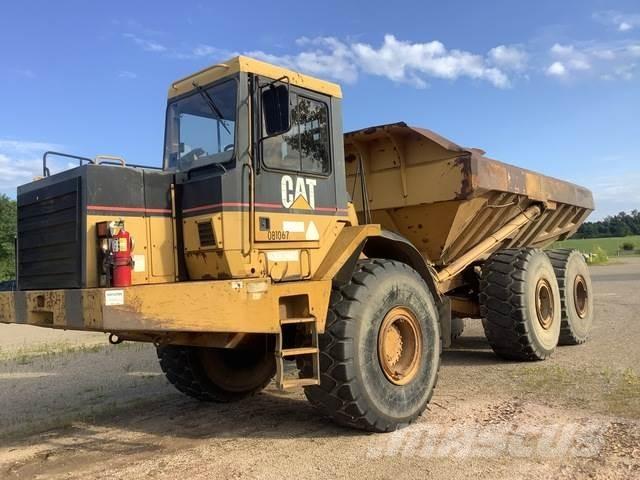 CAT D400E Rammestyrte Dumpere