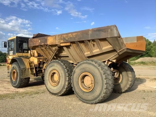 CAT D400E Rammestyrte Dumpere