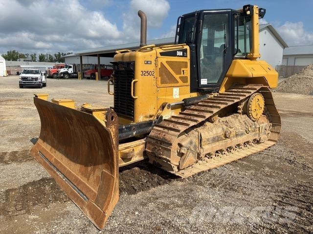 CAT D6N XL Dozere Beltegående