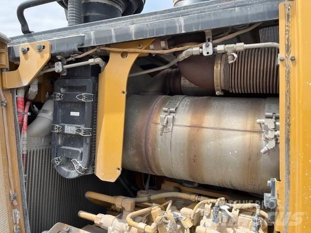 CAT D8T Dozere Beltegående