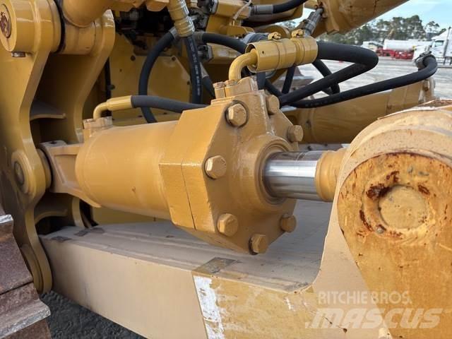 CAT D8T Dozere Beltegående