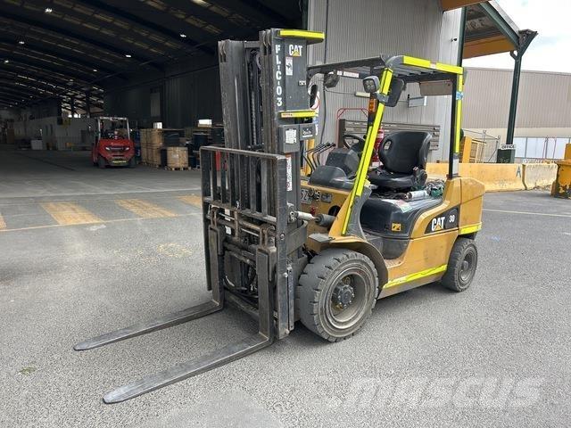CAT DP30 Gaffeltrucker - Annet