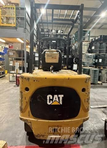 CAT E8000 Elektriske trucker