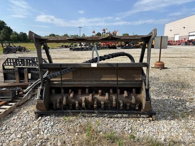 CAT HM418C Krattknusere