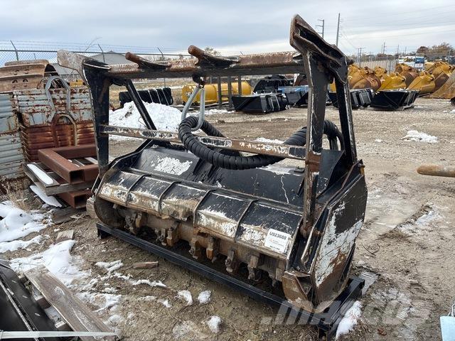 CAT HM418C Krattknusere