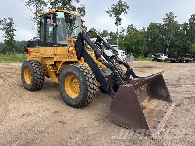 CAT IT24F Hjullastere