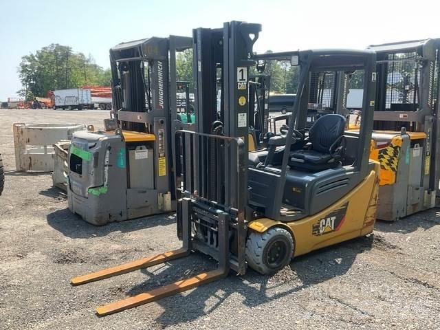 CAT MH 2ET4000 Elektriske trucker